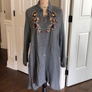 Zara dress with floral embroidery
